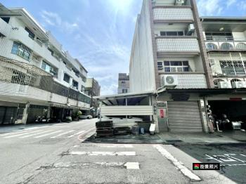 北區好市多旁角窗土地