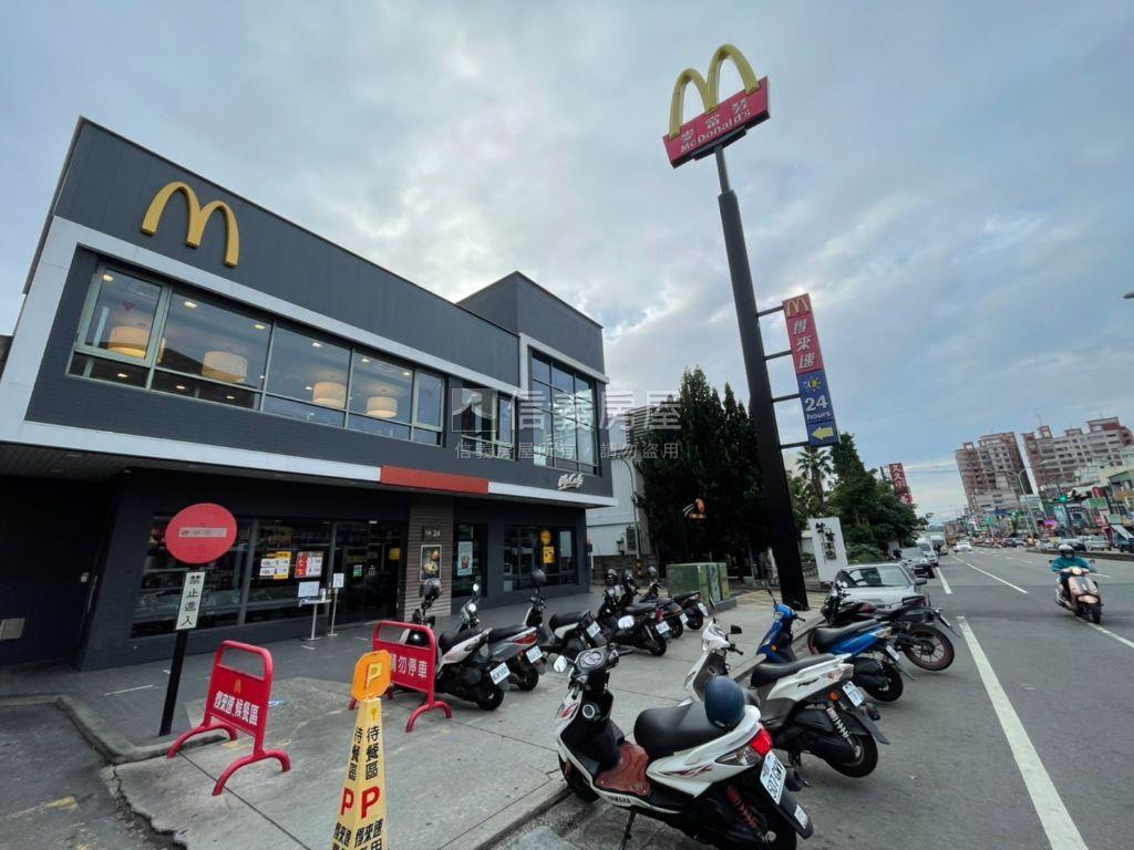 近７４號道５房別墅房屋室內格局與周邊環境