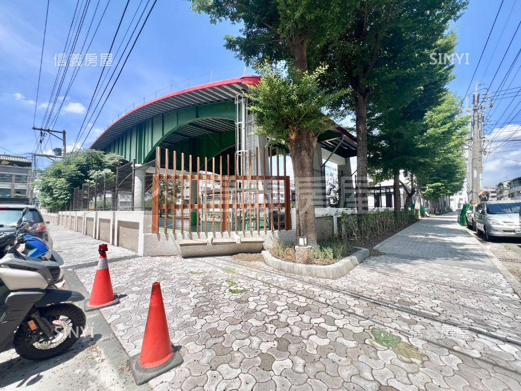 益民國小旁坐北朝南金店住房屋室內格局與周邊環境