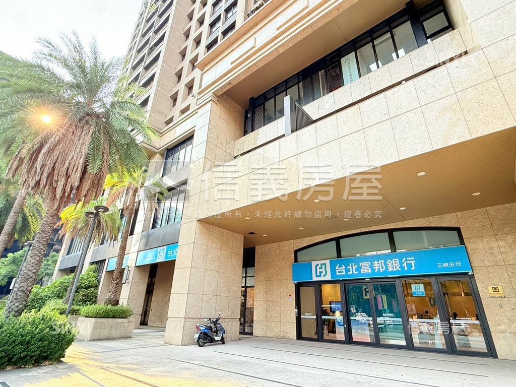 皇翔玉鼎～美式鄉村光森居房屋室內格局與周邊環境