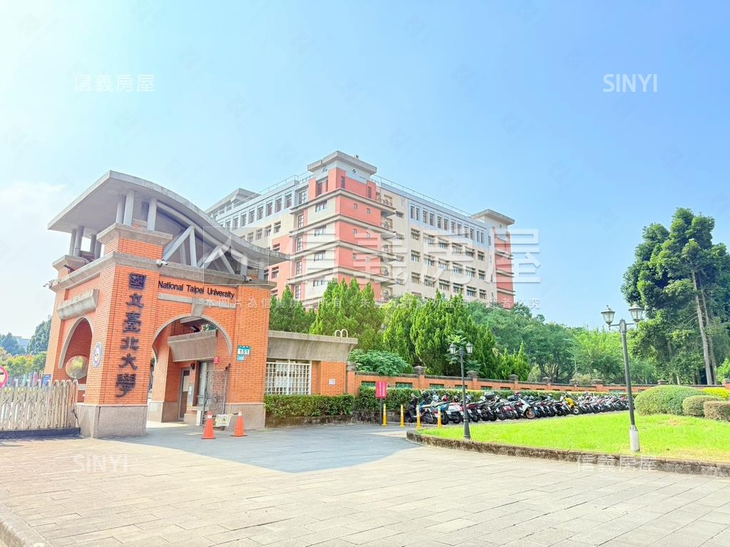 皇翔玉鼎～美式鄉村光森居房屋室內格局與周邊環境