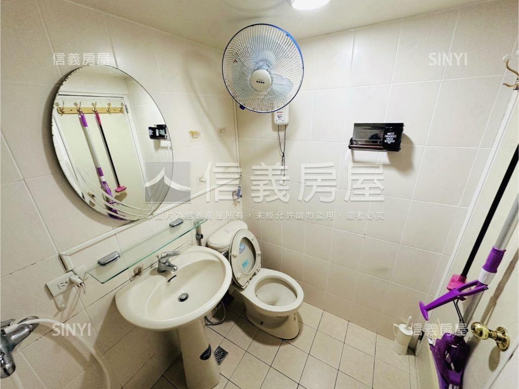近雙捷運站低總價套房房屋室內格局與周邊環境