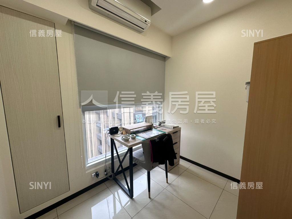 新接－歡喜次頂樓三房車位房屋室內格局與周邊環境