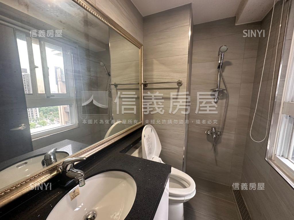 新接－歡喜次頂樓三房車位房屋室內格局與周邊環境