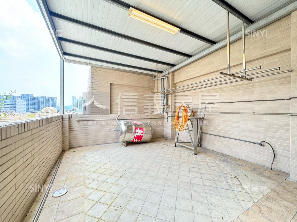 科技之星‧暖心景觀店住房屋室內格局與周邊環境