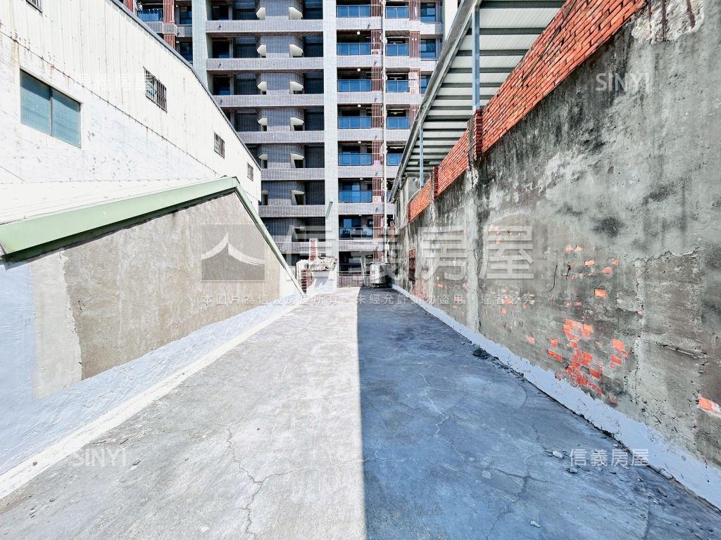 專約安樂大地坪透天房屋室內格局與周邊環境