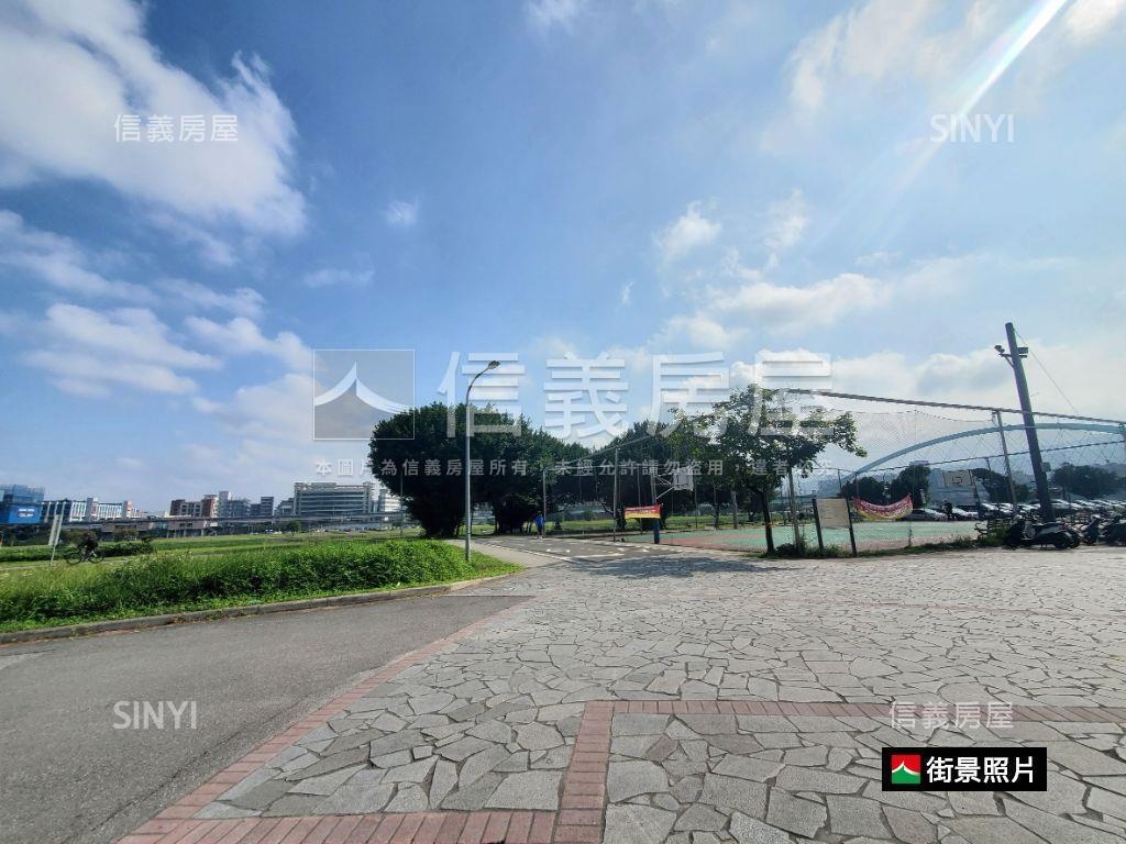 新東街面寬熱鬧１樓房屋室內格局與周邊環境