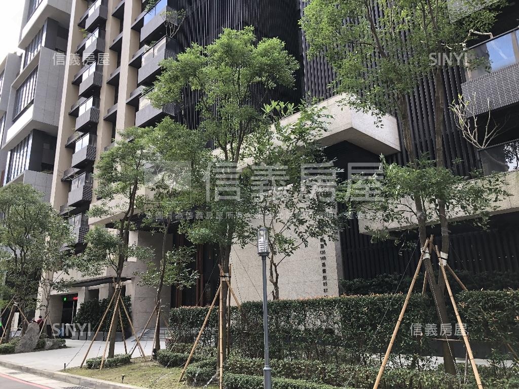 馬上推薦至真３房車位房屋室內格局與周邊環境