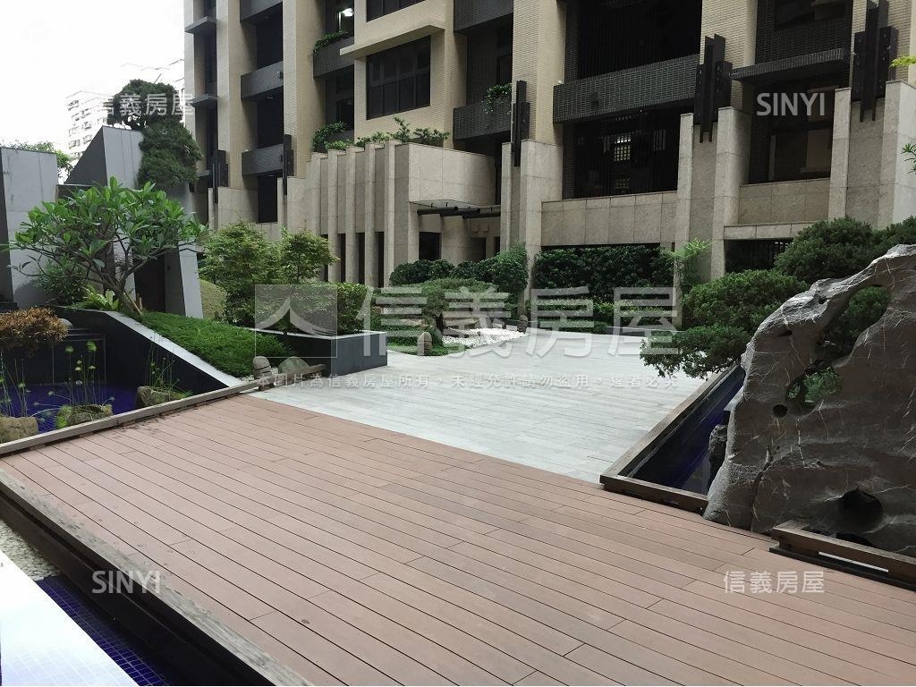 馬上推薦至真３房車位房屋室內格局與周邊環境