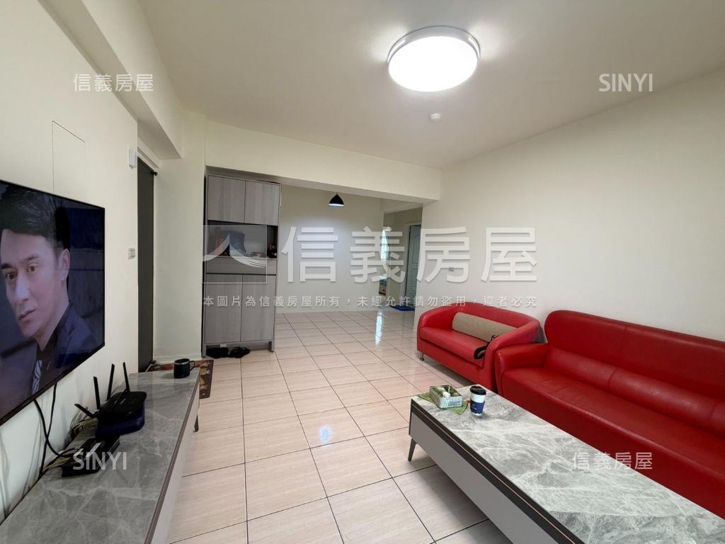 龍潭低總價精美三房車位房屋室內格局與周邊環境