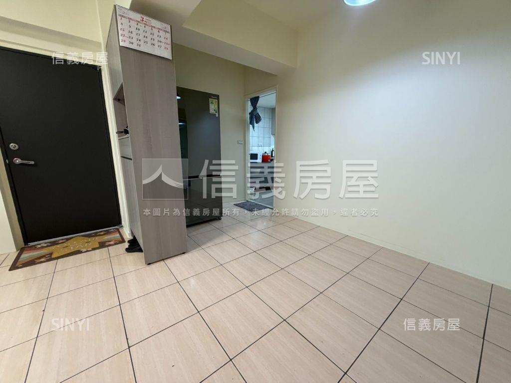 龍潭低總價精美三房車位房屋室內格局與周邊環境