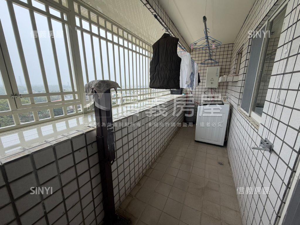 龍潭低總價精美三房車位房屋室內格局與周邊環境