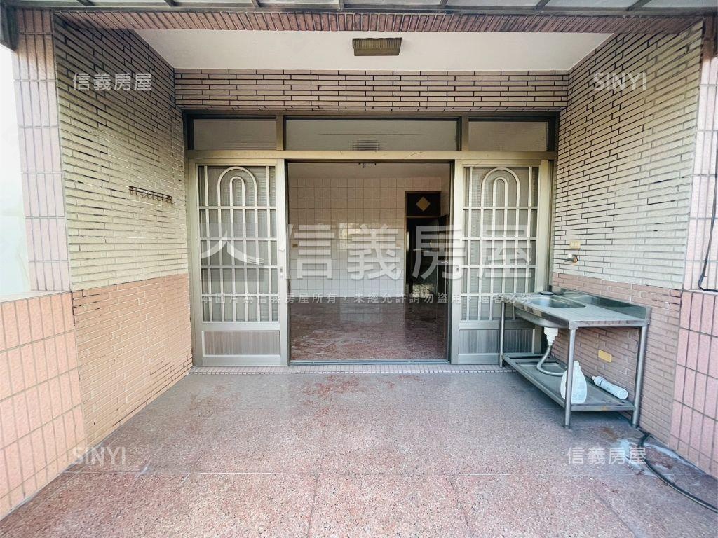 瑞隆商圈一卡皮箱成家金店房屋室內格局與周邊環境