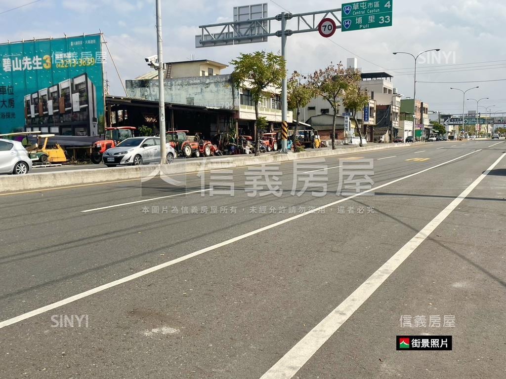 稀有臨路大面積草屯農地房屋室內格局與周邊環境