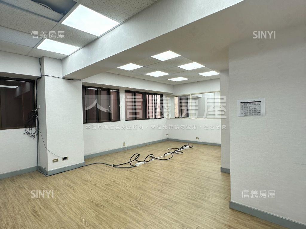 中正國中邊間高樓房屋室內格局與周邊環境