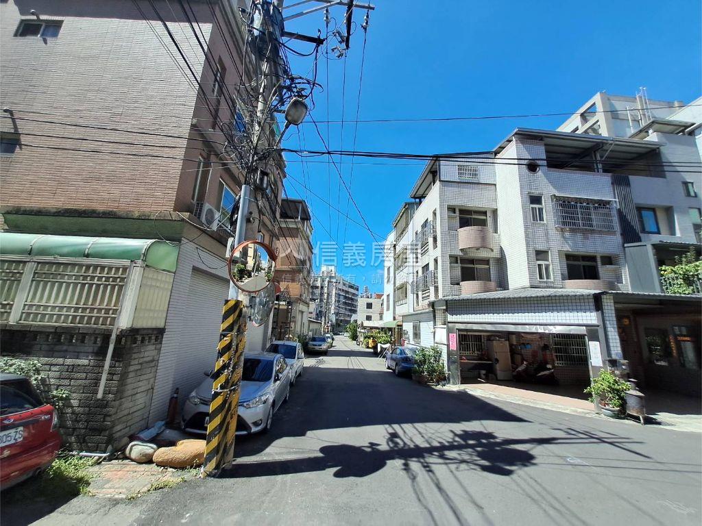 振福路角地房屋室內格局與周邊環境