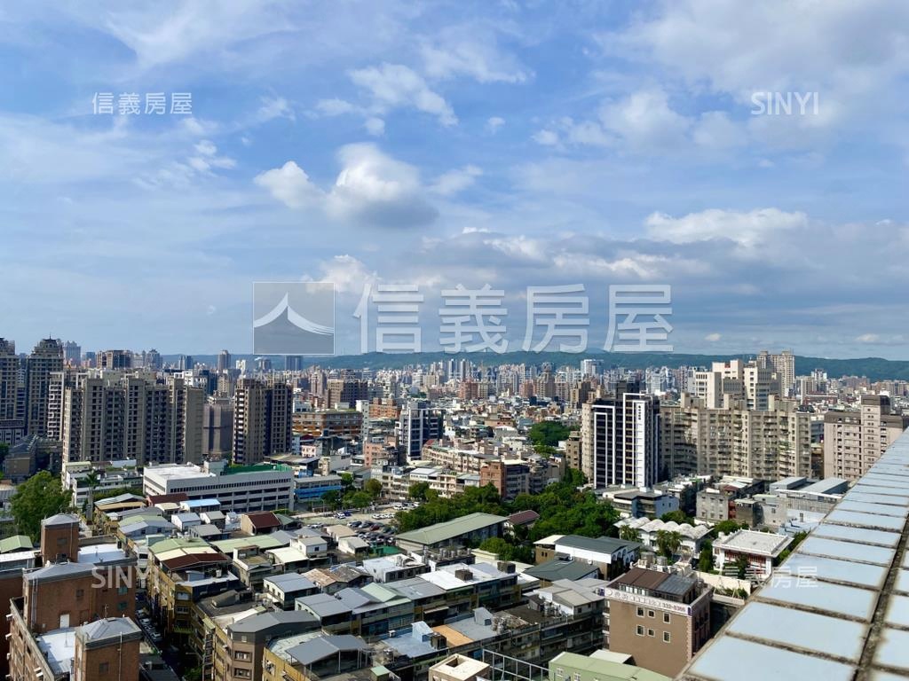 桃園中山路頂樓露臺辦公室房屋室內格局與周邊環境