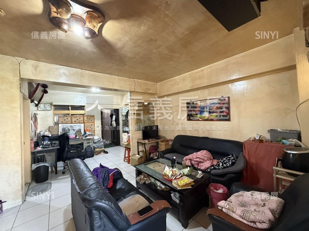 新接。中央路三房美廈房屋室內格局與周邊環境