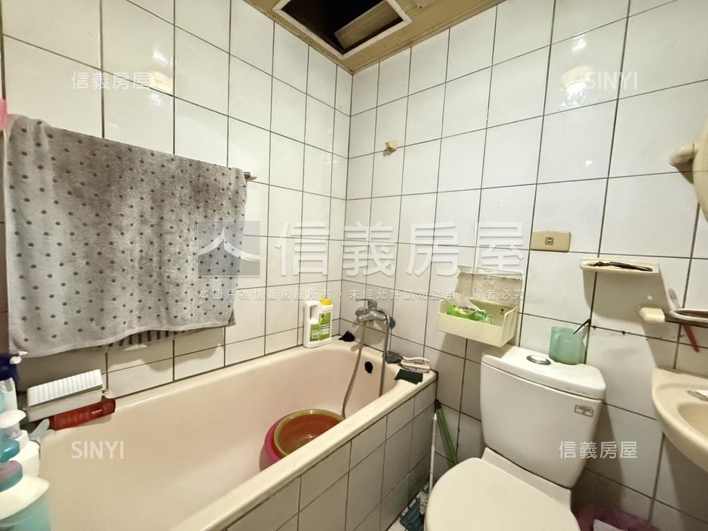 新接。中央路三房美廈房屋室內格局與周邊環境