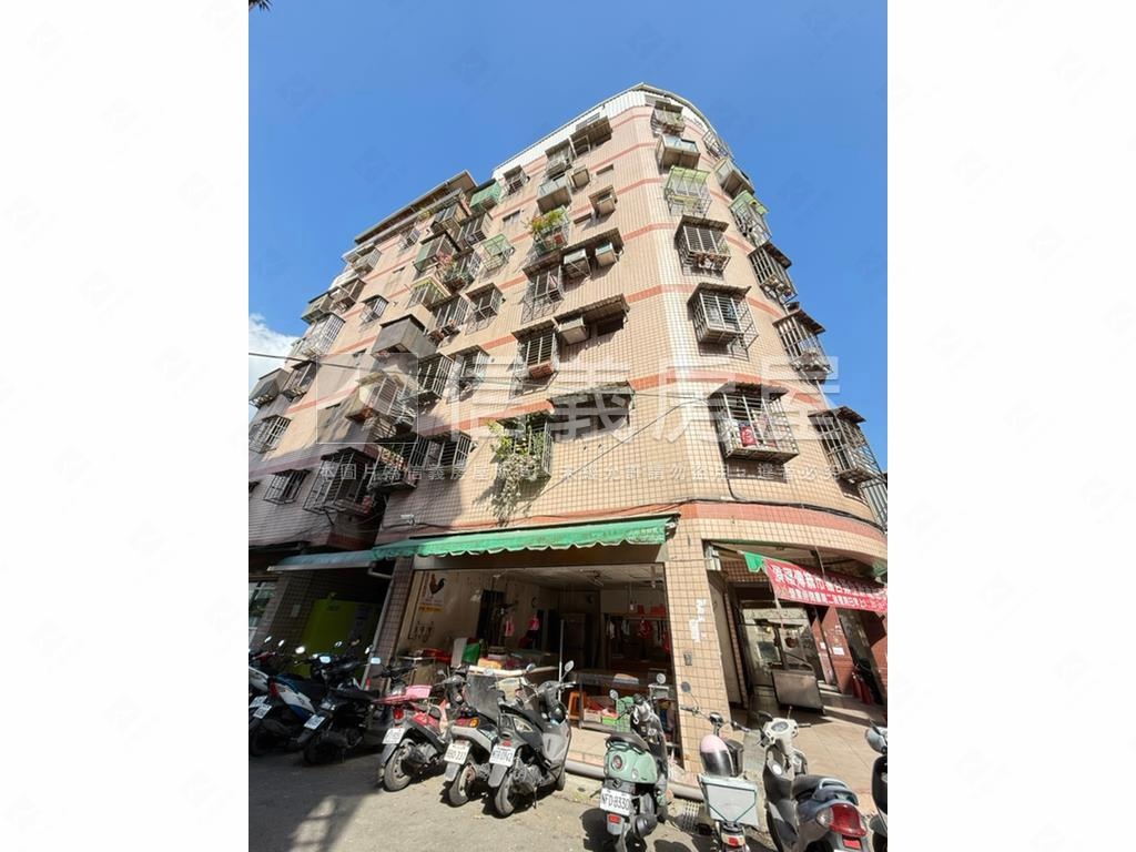 新接。中央路三房美廈房屋室內格局與周邊環境