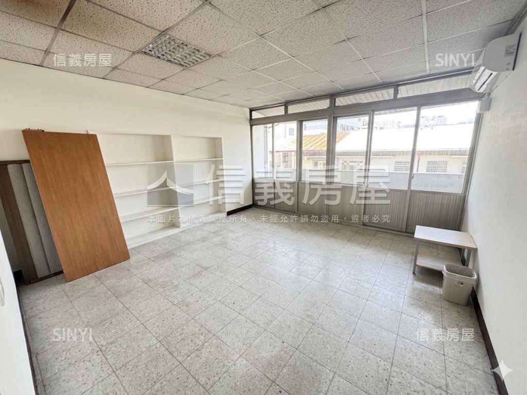 專任！設計師的家五房別墅房屋室內格局與周邊環境