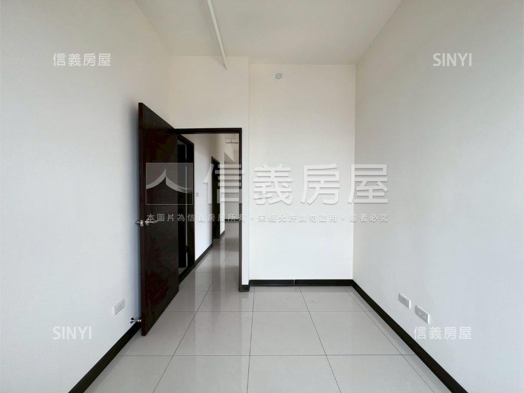 中山富域全新三房平車房屋室內格局與周邊環境