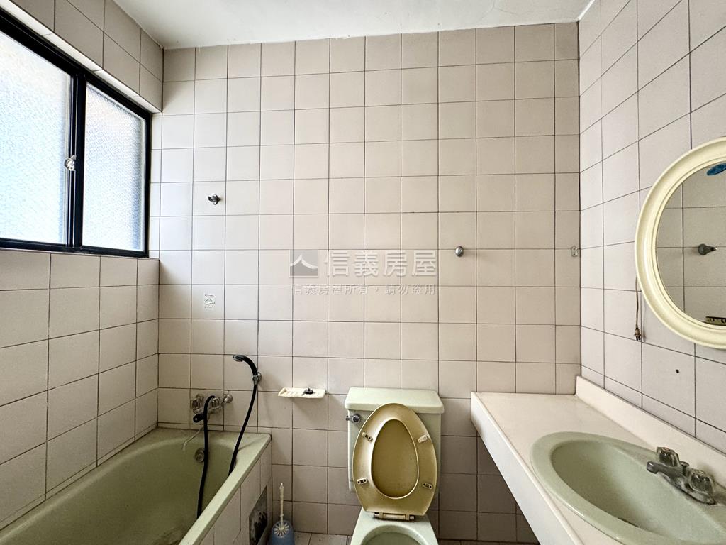光華二街透天房屋室內格局與周邊環境