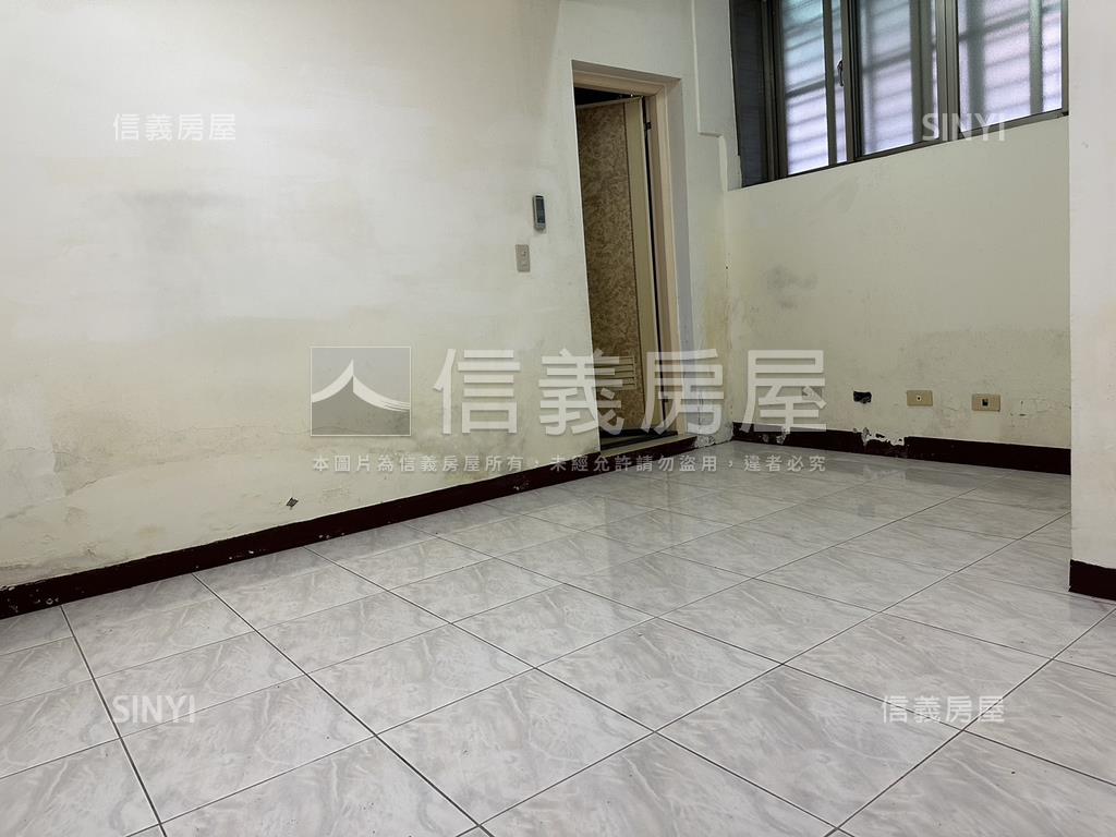 吳興邊間首購一樓房屋室內格局與周邊環境