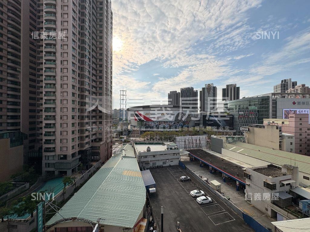 ⭐專任巨蛋採光三房平車房屋室內格局與周邊環境