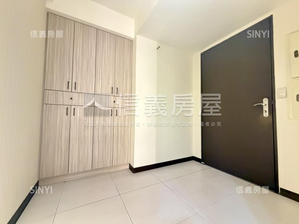 成大城高樓三房平車房屋室內格局與周邊環境