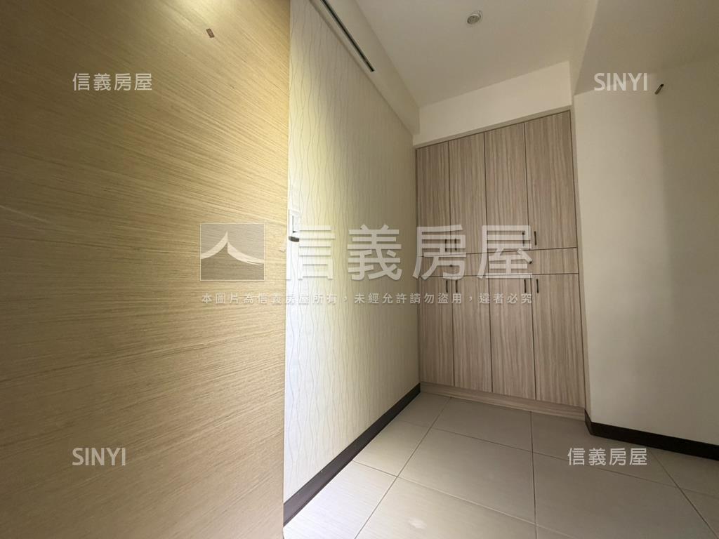 成大城高樓三房平車房屋室內格局與周邊環境