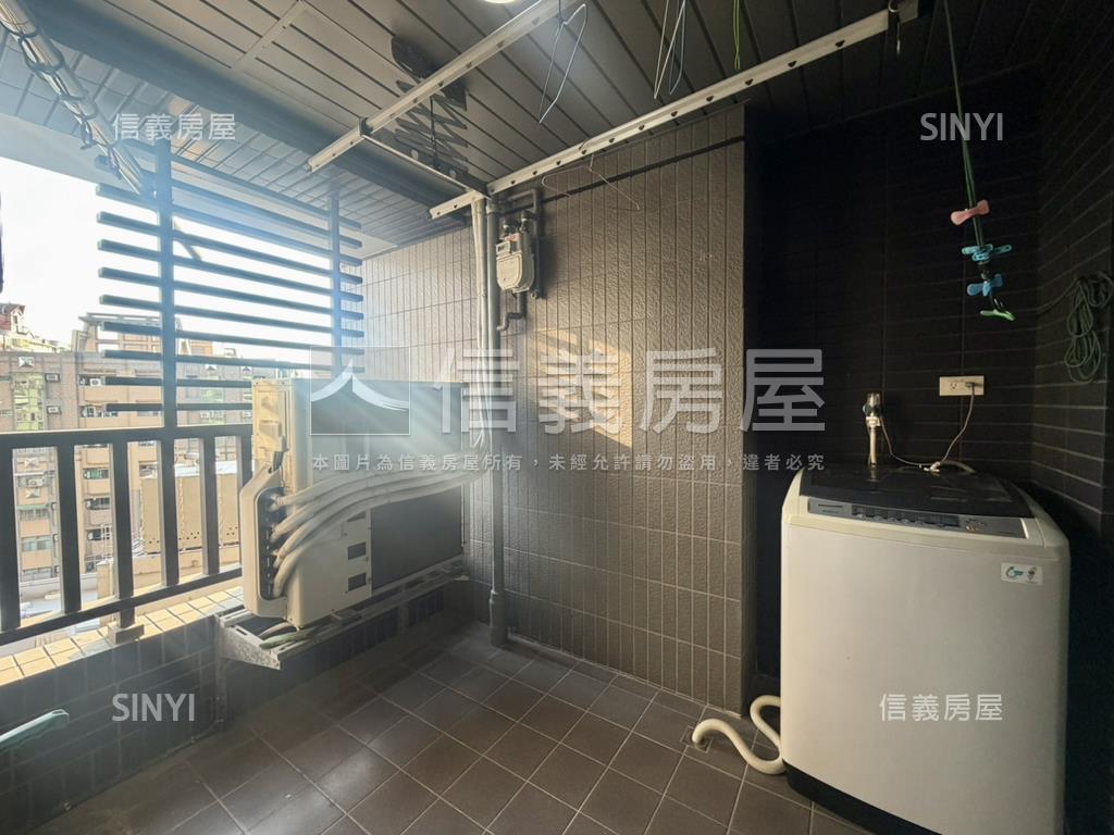 成大城高樓三房平車房屋室內格局與周邊環境