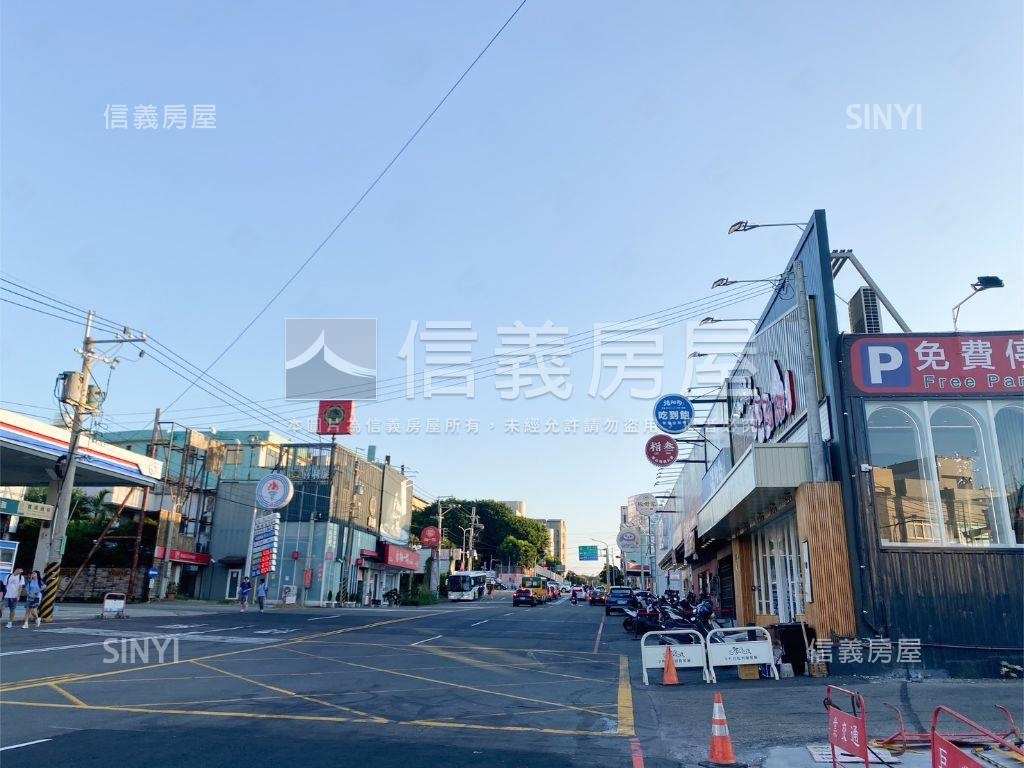 久樘花漾天鵝Ａ１三房平車房屋室內格局與周邊環境