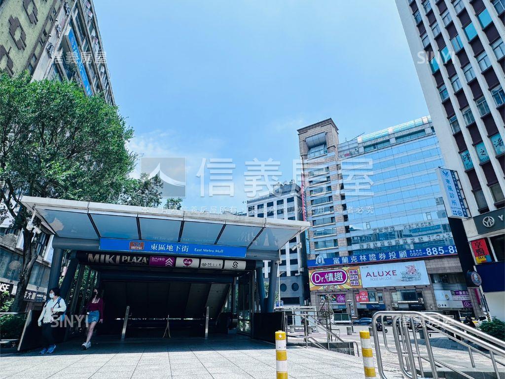 正忠孝東路★頂好黃金店面房屋室內格局與周邊環境