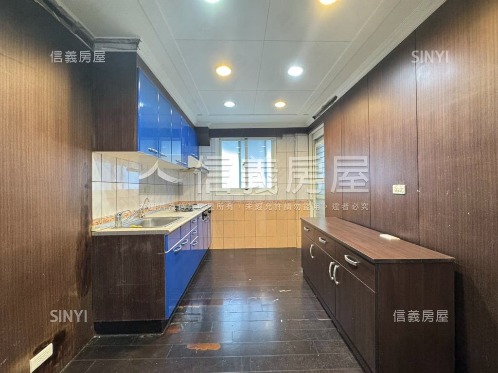 麗山國中學區公寓房屋室內格局與周邊環境