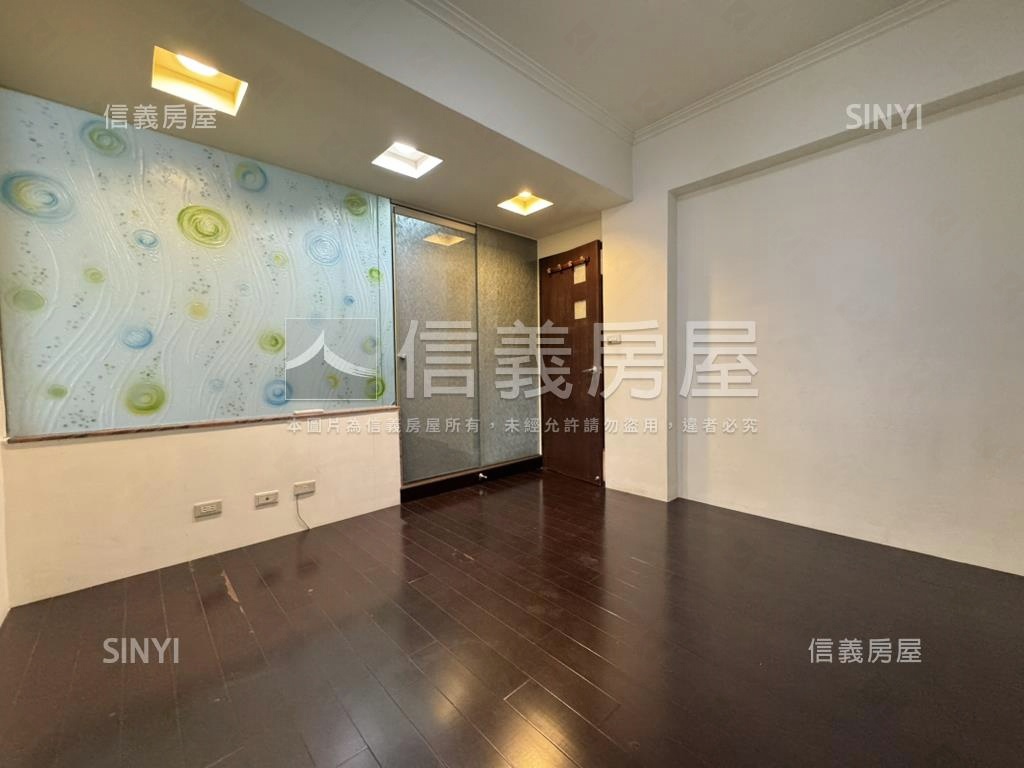 麗山國中學區公寓房屋室內格局與周邊環境