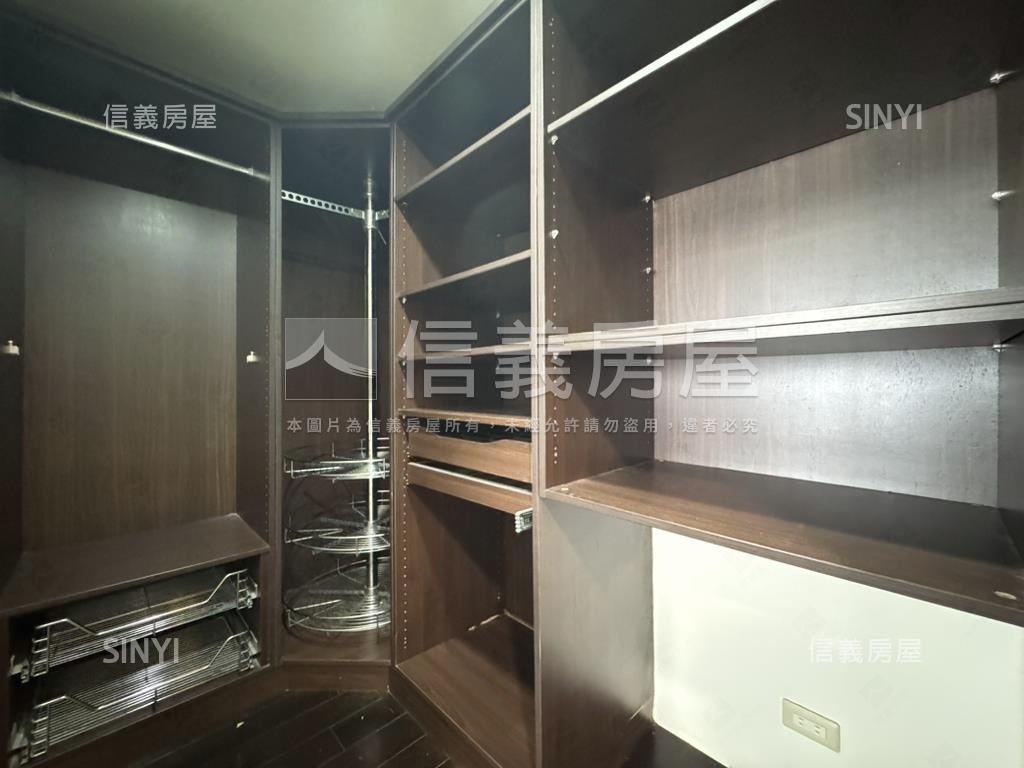 麗山國中學區公寓房屋室內格局與周邊環境