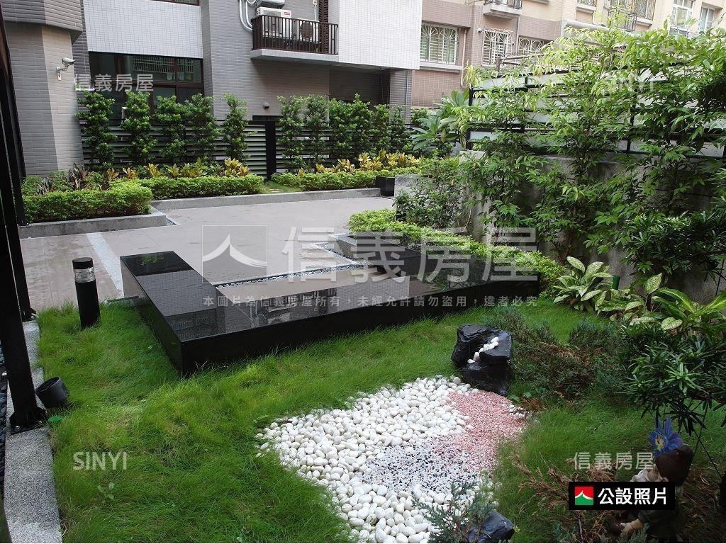 現代金典兩房車位房屋室內格局與周邊環境