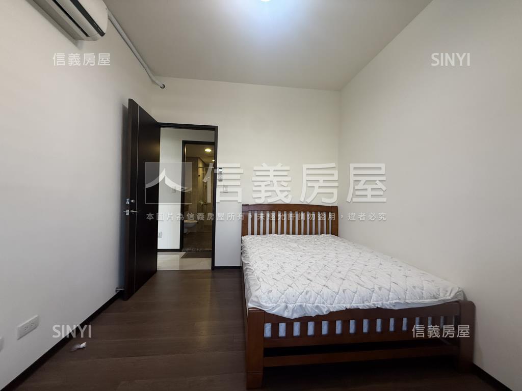 鳳止高梧大三房雙平車房屋室內格局與周邊環境