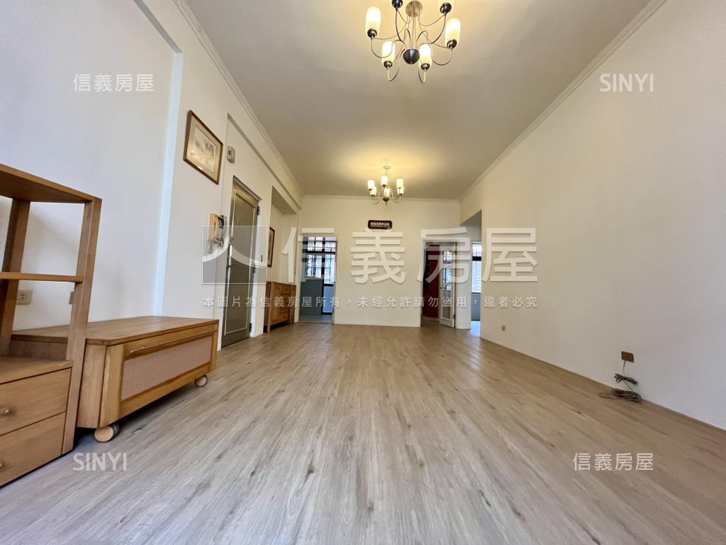 安和綠蔭三房附車位房屋室內格局與周邊環境