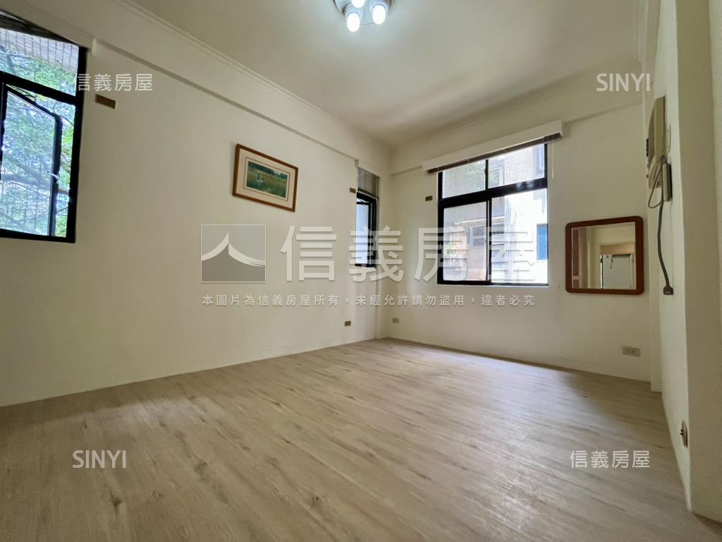 安和綠蔭三房附車位房屋室內格局與周邊環境