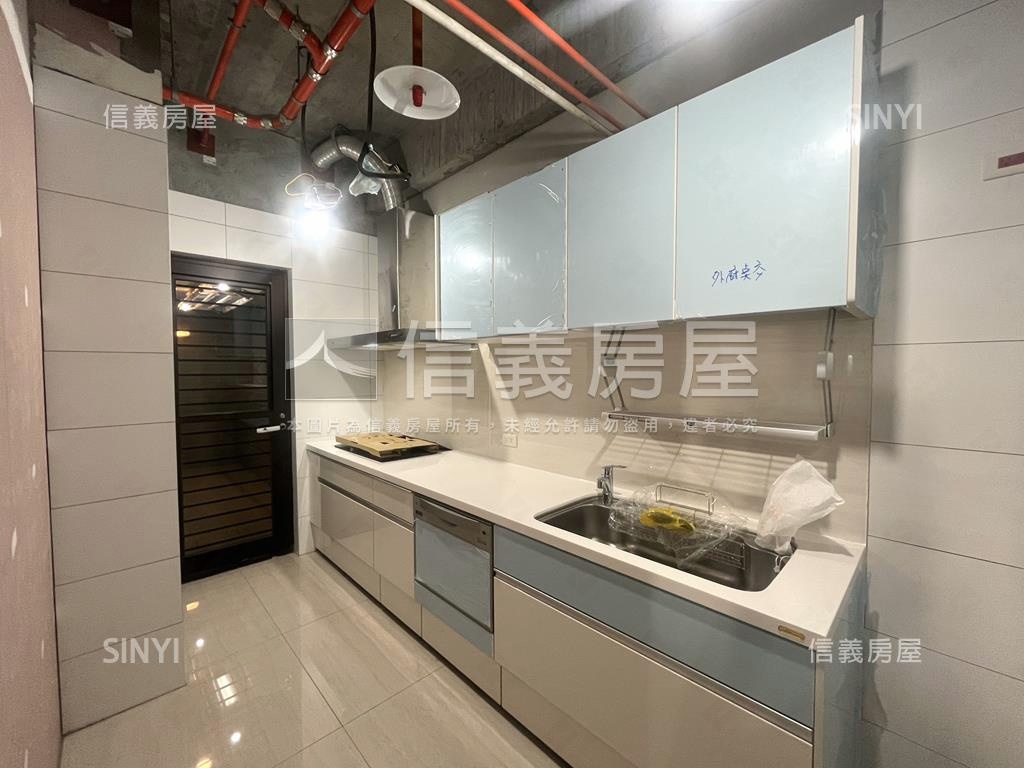 ＵＮｉＰＡＲＫ面公園７樓房屋室內格局與周邊環境