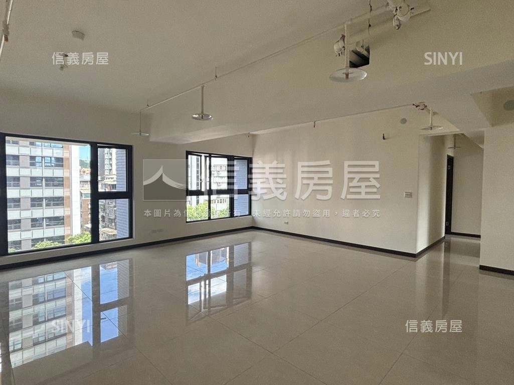 士北科天母仰格採光大邊間房屋室內格局與周邊環境