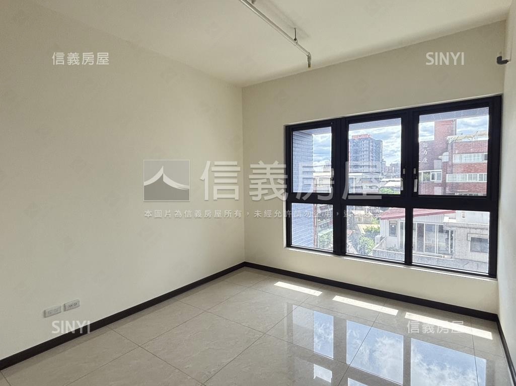 士北科天母仰格採光大邊間房屋室內格局與周邊環境