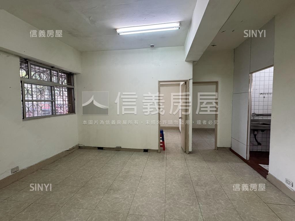 青年公園漂亮邊間房屋室內格局與周邊環境