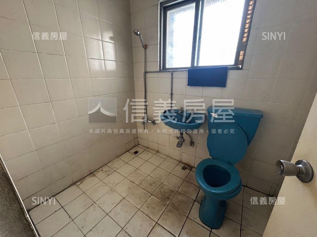 北屯臨路透天房屋室內格局與周邊環境