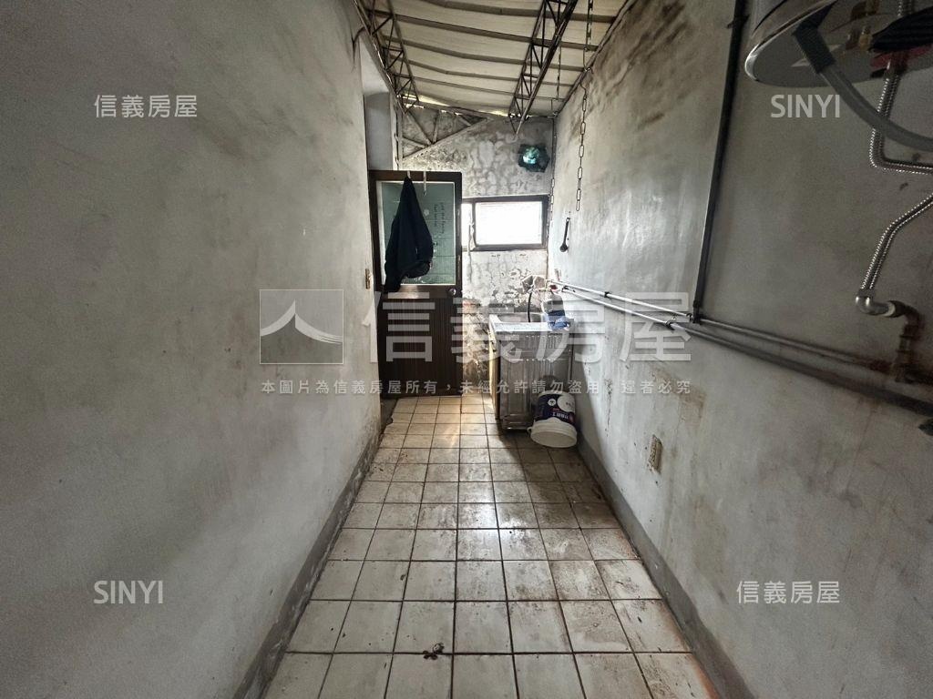 北屯臨路透天房屋室內格局與周邊環境