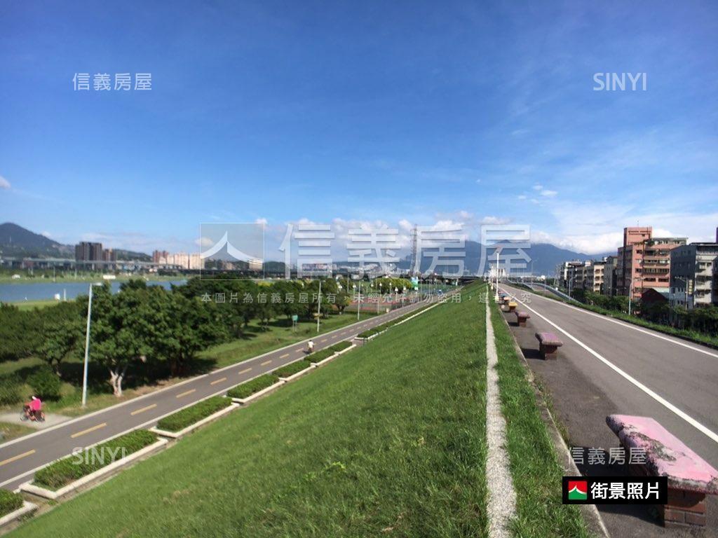 成功國小臻藏高樓四房車位房屋室內格局與周邊環境