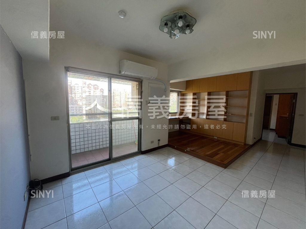 劍橋河景高樓２＋１房屋室內格局與周邊環境