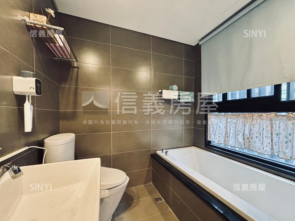 桃大極三房車位輕鬆入住房屋室內格局與周邊環境